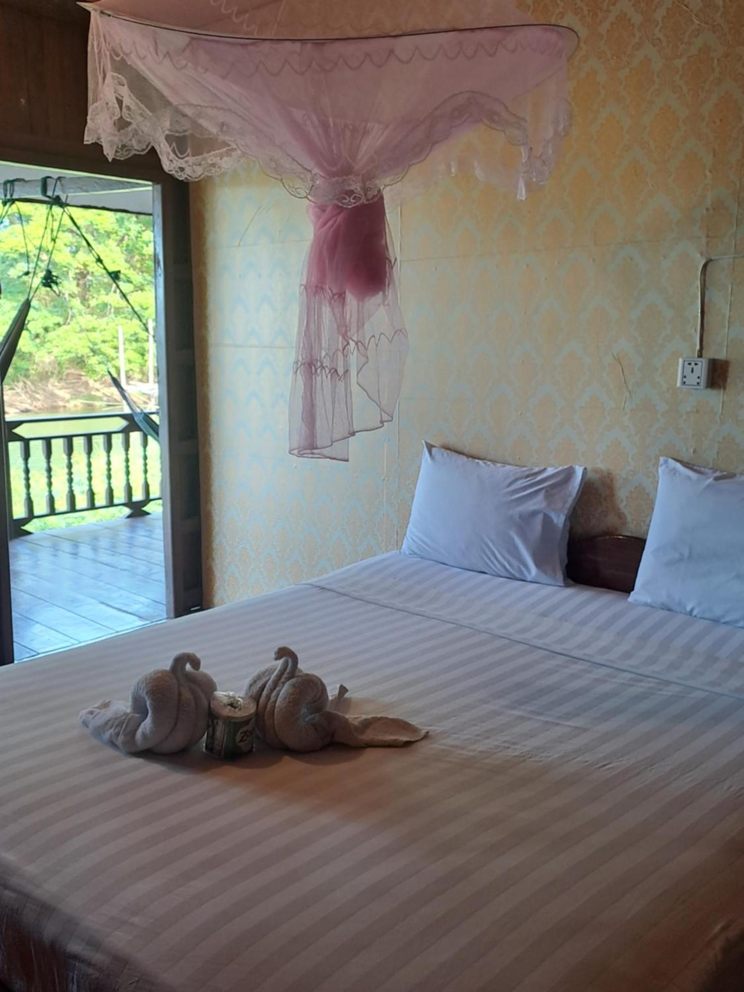 Riverside Bungalow Don Det Room photo